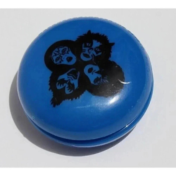 Vtg RARE Kiss Band Memorabilia Elastoform D-4858 Sulzbach - Rosenberg Blue Yo-Yo - Picture 2 of 4